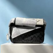 蔻驰(COACH)男士单肩斜挎包