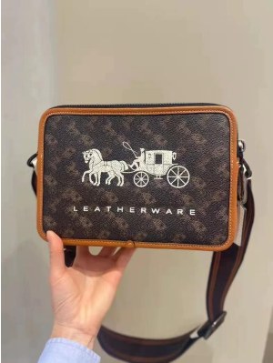 蔻驰（coach） CHARTER 24号斜挎包