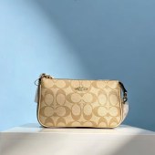 蔻驰（coach）Nolita 19 女士手拎包