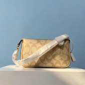 蔻驰（coach）Nolita 19 女士手拎包